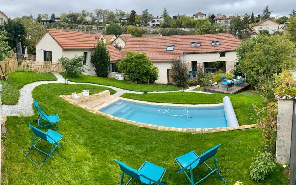 Vakantiehuis Proche Centre Ville, 4 Etoiles Avec Piscine Dijon