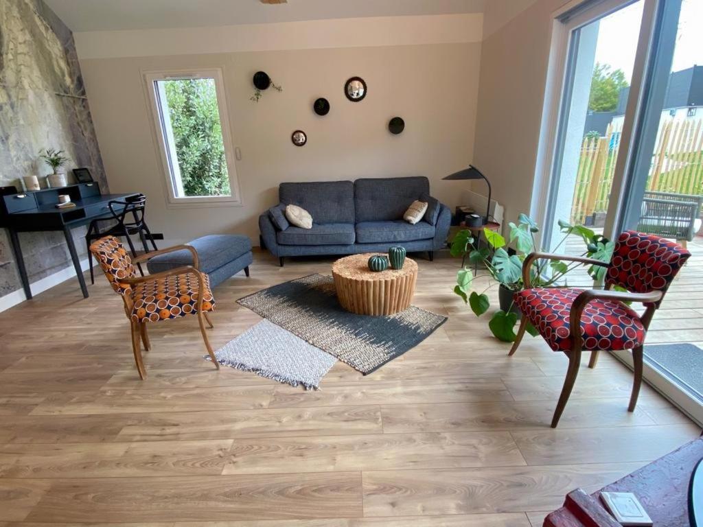 Casa de Férias Proche Centre Ville, 4 Etoiles Avec Piscine