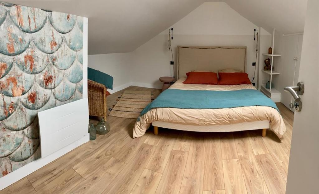 Vakantiehuis Proche Centre Ville, 4 Etoiles Avec Piscine